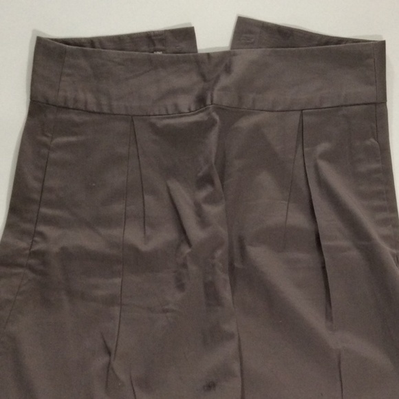 Old Navy | High Rise Two Button Skirt B04 Taupe - Picture 5 of 6